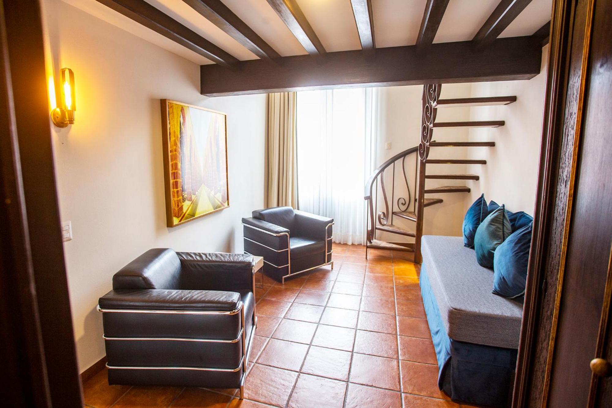 Herencia By Hosting House Hotel 4*